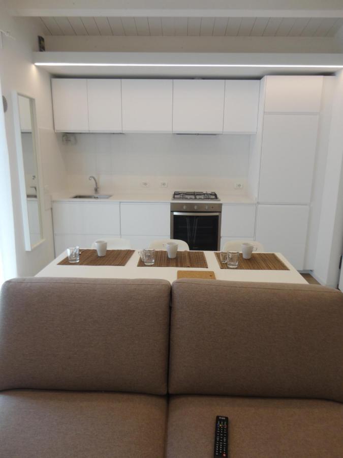 Casa Klimt Vicinissima Al Mare Parcheggio Privato Gratuito Se Disponibile Apartment Pescara Exterior foto